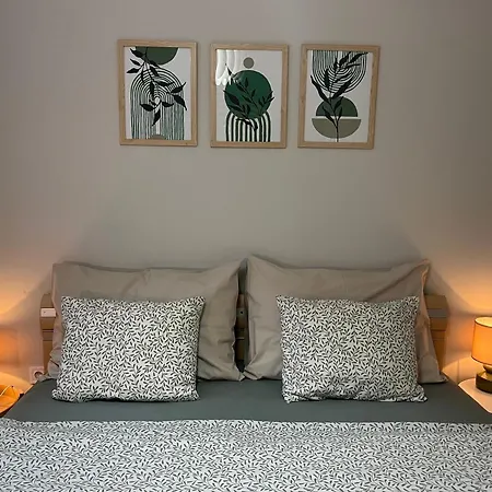 Larix Budapest